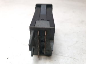 Volkswagen Passat B6 (2005–2010) Warnblinkschalter 3B0953235D - 4