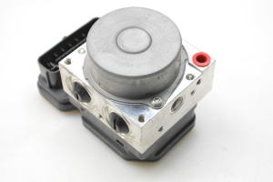 TOYOTA Prius W50 (2015–2020) ABS unit 4451047070 - 4