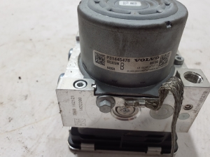 VOLVO XC90 (2015–2024) ABS plokk 31445476 - 2