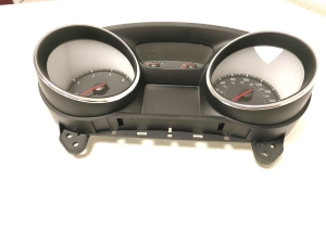Opel Astra K (2015–2021) Näidikuplokk 39102858 - 9