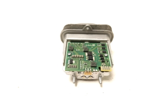 Opel Astra K (2015–2021) Xenon headlight control unit 7960311099 - 5