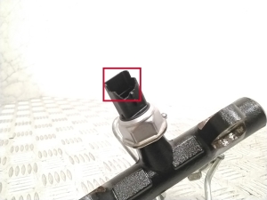 NISSAN Qashqai (2013–2021) Common Rail Kraftstoffleitung 175213876R - 3