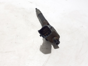VOLVO XC90 (2015–2024) Fuel injector 31336769 - 2