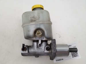 Brake master cylinder - 