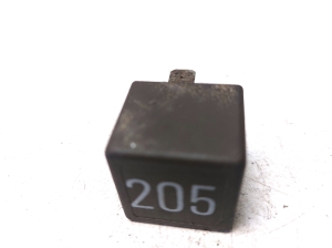 AUDI 80 [B4] (1991–1996) Relay 431951253D - 4