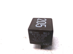 Relay - 431951253D