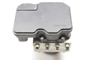 TOYOTA Hilux (2015–2020) ABS unit 4454071500 - 4