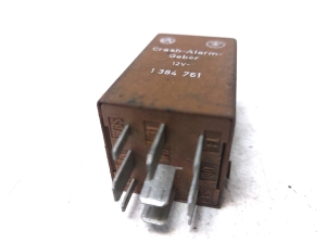 BMW 3 SERIES E36 (1990–2000) Relay 1384761 - 3