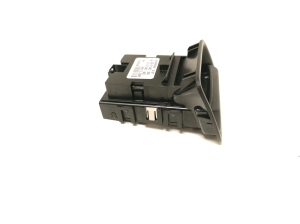 Mercedes Benz B-Class 246 (2011–2017) Parking brake switch A2469050451 - 2