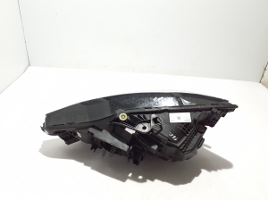 Polestar 2 II (2021–2026) Scheinwerfer vorne 31698077 - 2