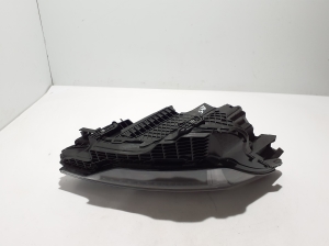 Polestar 2 II (2021–2026) Scheinwerfer vorne 31698077 - 7