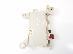 LEXUS LS (2000–2006) Kaitsmekarp salongis 8273050110 - 4