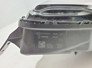 RENAULT Captur E-Tech I (2022–2026) Front daytime running light 266058468R - 2