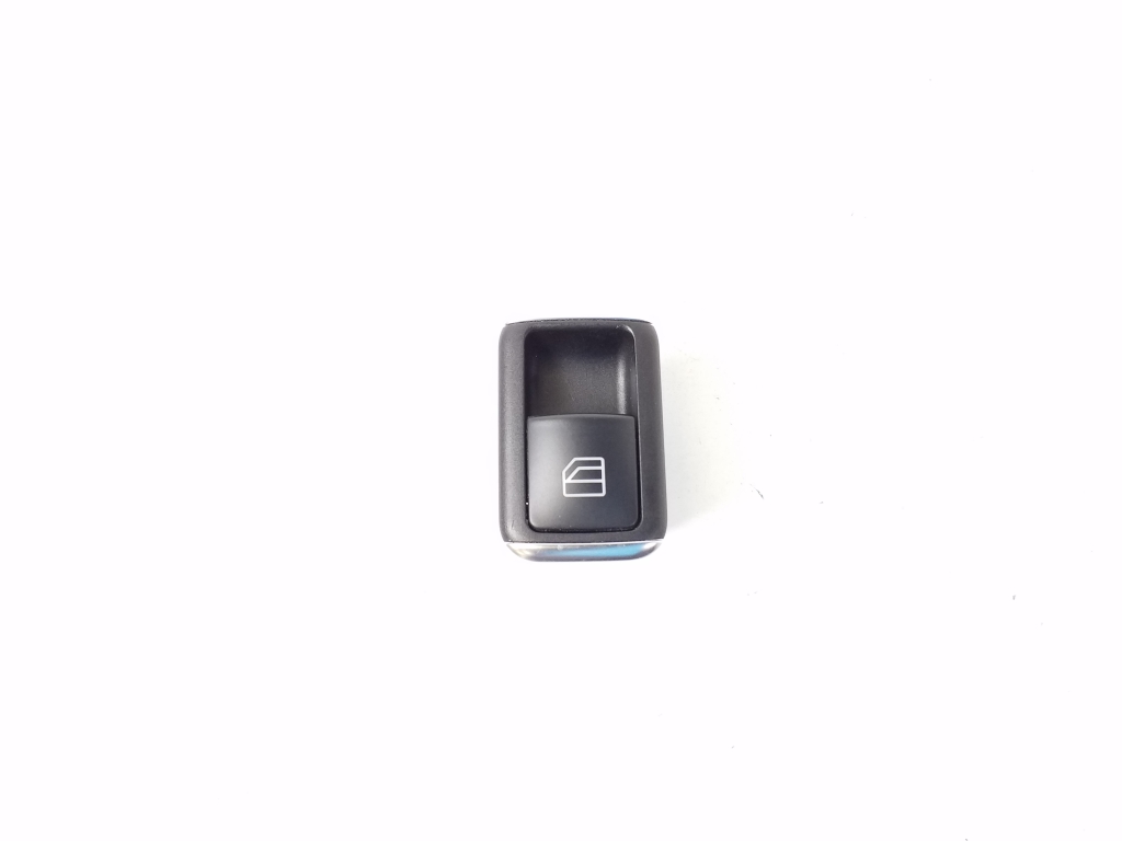 Mercedes Benz C-Class 204 (2007–2014) Esiukse klaaslüliti A2049055502 Mercedes Benz C-Class 204 (2007–2014) Esiukse klaaslüliti A2049055502