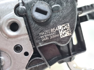 Opel Corsa F (2019–2026) Rear side door lock PSA292854 - 4