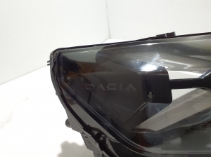 Dacia Duster P1310 (2024–2026) Scheinwerfer vorne 260107725R - 12
