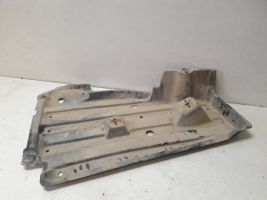TOYOTA Corola Verso R1 (2004–2009) Unterbodenschutz 583980F010 - 3