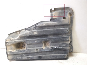 TOYOTA Corola Verso R1 (2004–2009) Unterbodenschutz 583980F010 - 4
