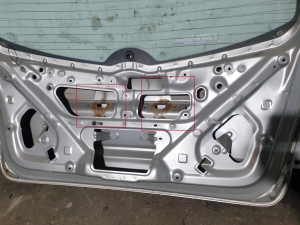 TOYOTA Corola Verso R1 (2004–2009) Heckklappe - 2