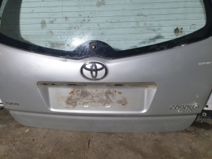 TOYOTA Corola Verso R1 (2004–2009) Heckklappe - 4