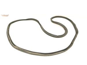   Trunk seal (on body)  - 5H9827705B 