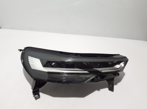 Headlight - 260100091R