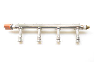 Skoda Rapid (2011–2026) Common Rail Kraftstoffleitung 03F133320C