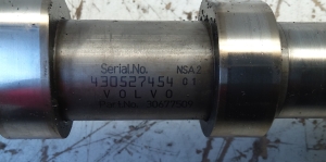 VOLVO V70 II (2000–2007) Camshaft 30677509 - 2