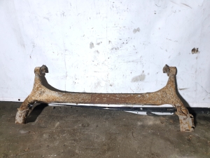 TOYOTA Corola Verso R1 (2004–2009) Tagasild ja selle osad - 2