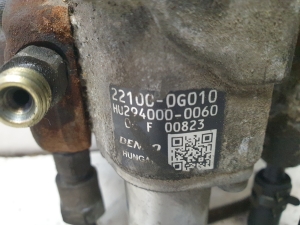 TOYOTA Corola Verso R1 (2004–2009) Kütusepump 221000G010 - 2