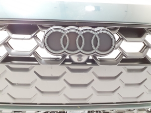 AUDI A5 (2016–2026) Priekšējais bamperis 8B3807437A - 5