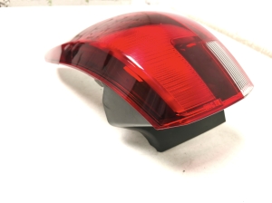 Opel Astra K (2015–2021) Tagumine nurgatuli 39077375 - 3