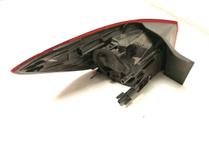 Opel Astra K (2015–2021) Tagumine nurgatuli 39077375 - 4