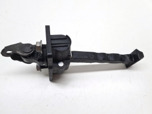 Opel Corsa F (2019–2026) Front door check - 2