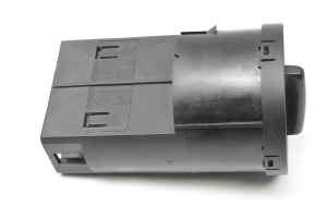 Skoda Fabia MK 2 (2007–2014) Headlight switch 3B0941531B - 2