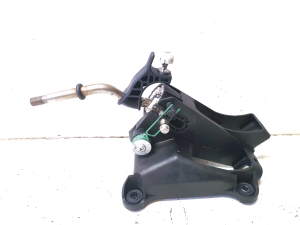 TOYOTA Corola Verso R1 (2004–2009) Käiguvahetuse mehhanism 335300F010 - 3