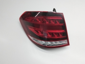 Mercedes Benz E-Class W212 (2009–2015) Eckleuchte hinten A2129061703 - 3