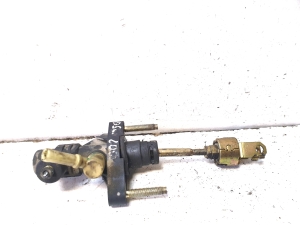 TOYOTA Corola Verso R1 (2004–2009) Siduri peasilinder - 2