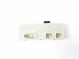 BMW 2 SERIES F45 (2014–2026) Trunk lid control module 9491419 - 2