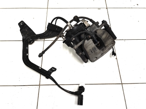Mercedes Benz EQE V295 (2022–2026) Tagumine pidurisadul A009A689G - 4