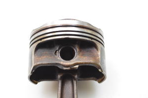 BMW 3 SERIES E90 (2004–2013) Kolb ja selle osad - 2