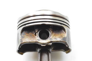 BMW 3 SERIES E90 (2004–2013) Kolb ja selle osad - 4