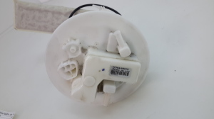 TOYOTA Yaris (2011–2020) Kütusepump paagis 777040D070 - 4