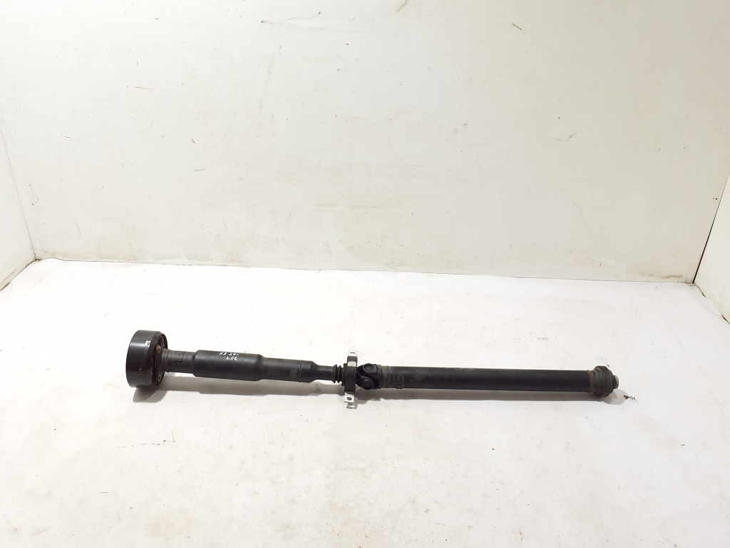 BMW X3 G01 (2017–2026) Propeller shaft 8680379 BMW X3 G01 (2017–2026) Propeller shaft 8680379