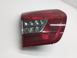Citroen C5 II (2008–2016) Rückleuchte Heckleuchte innen 9675067980 - 3