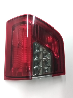 Citroen C5 II (2008–2016) Rückleuchte Heckleuchte innen 9675067980 - 4