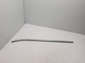 Baguette extérieure de vitre de porte avant - 7410014