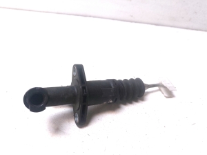 Volkswagen Touareg I (2002–2010) Kupplungsgeberzylinder 7L0721401A - 4