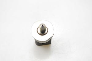 BMW 1 SERIES E87 (2003–2012) Kraftstoffhochdrucksensor 7537319 - 2