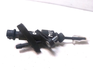 Opel Meriva (2003–2010) Clutch slave cylinder KG15501TP01 - 4